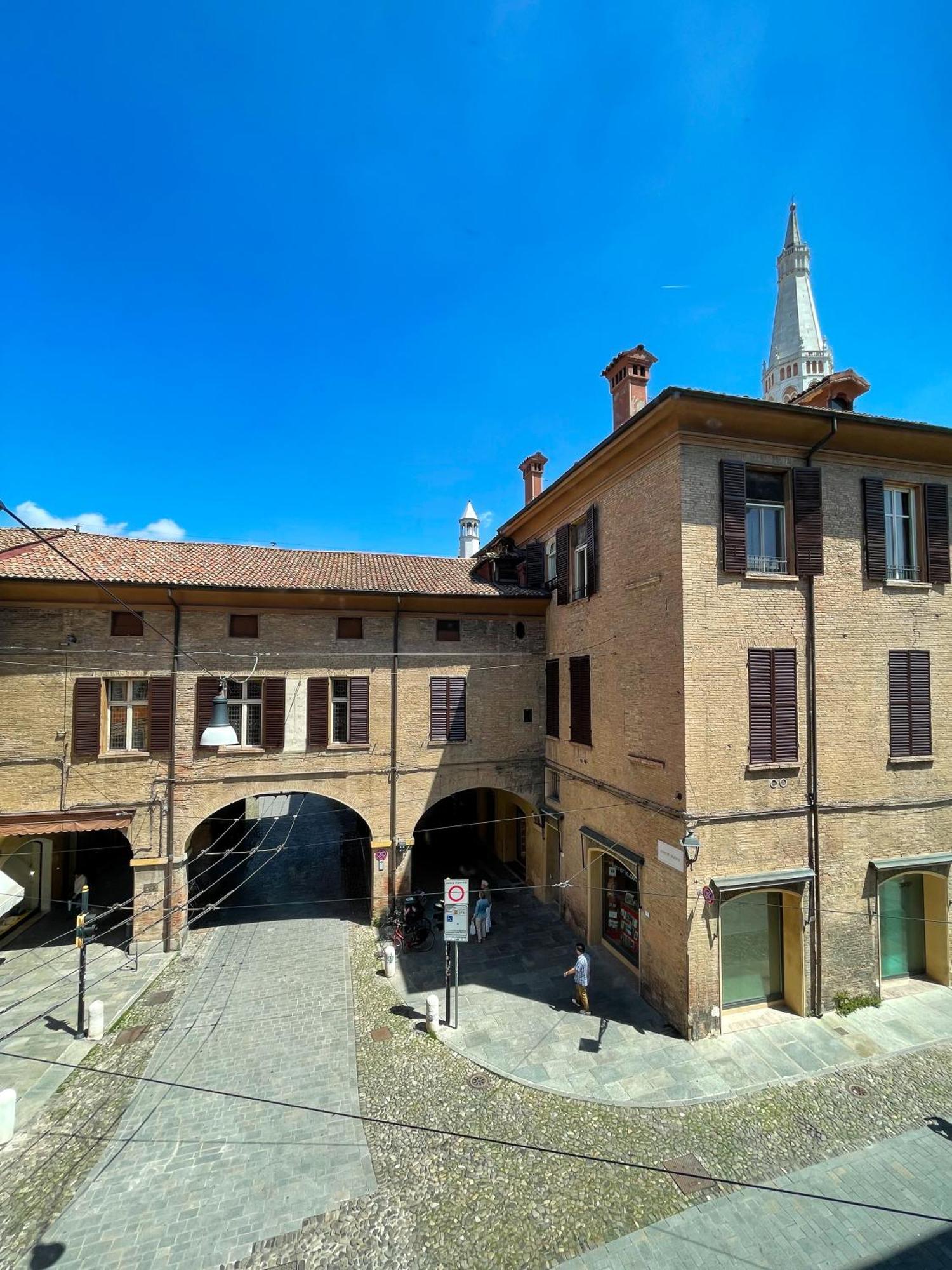 Aparthotel Canalchiaro 13 Modena